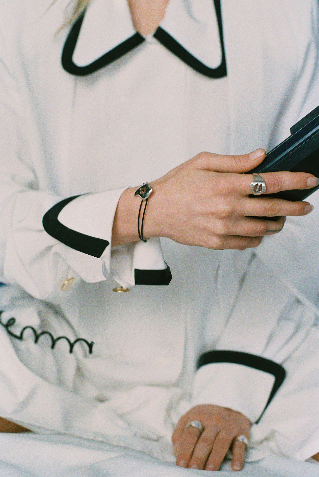Goccia bracelet, shiny solid silver
