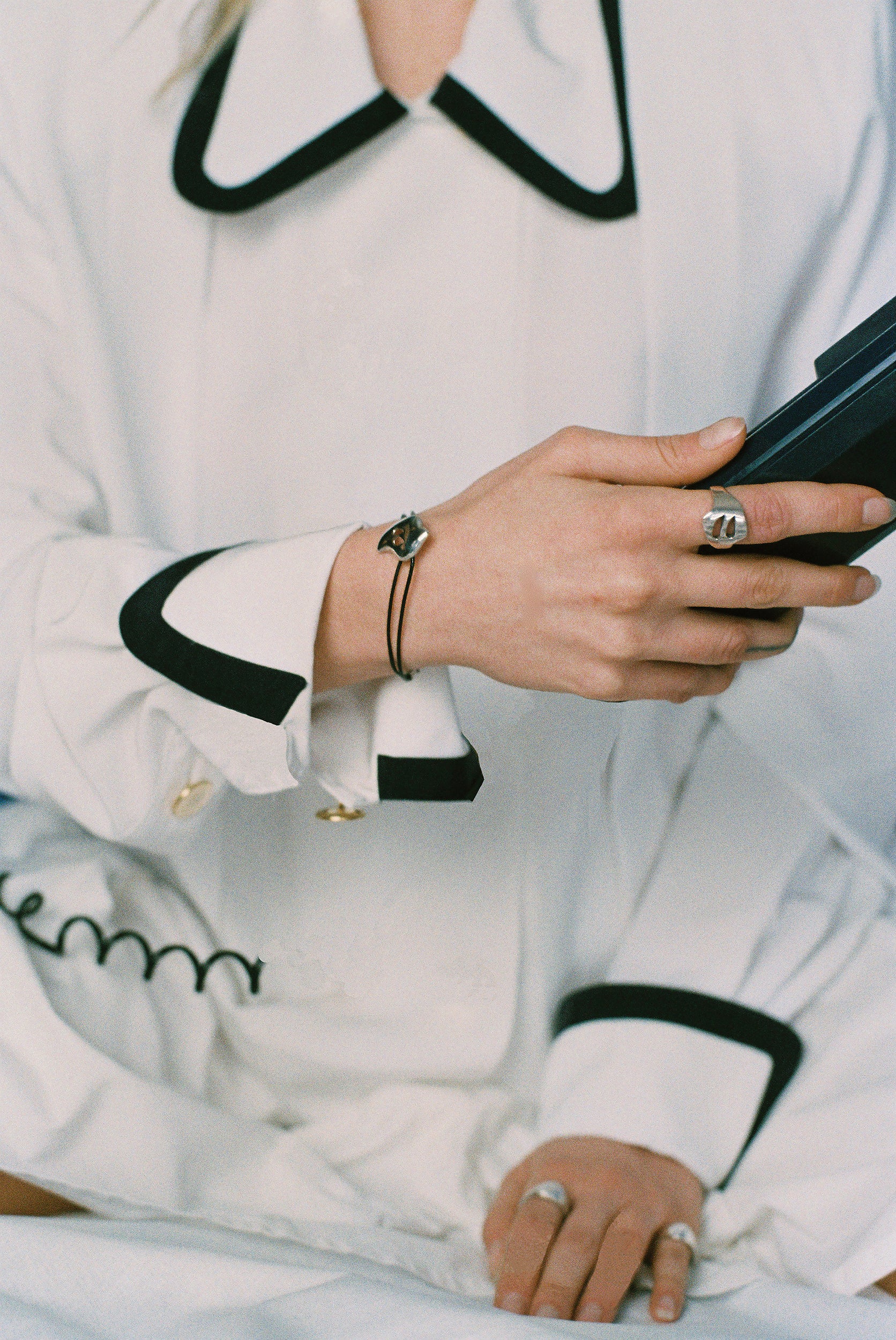 Goccia bracelet, shiny solid silver