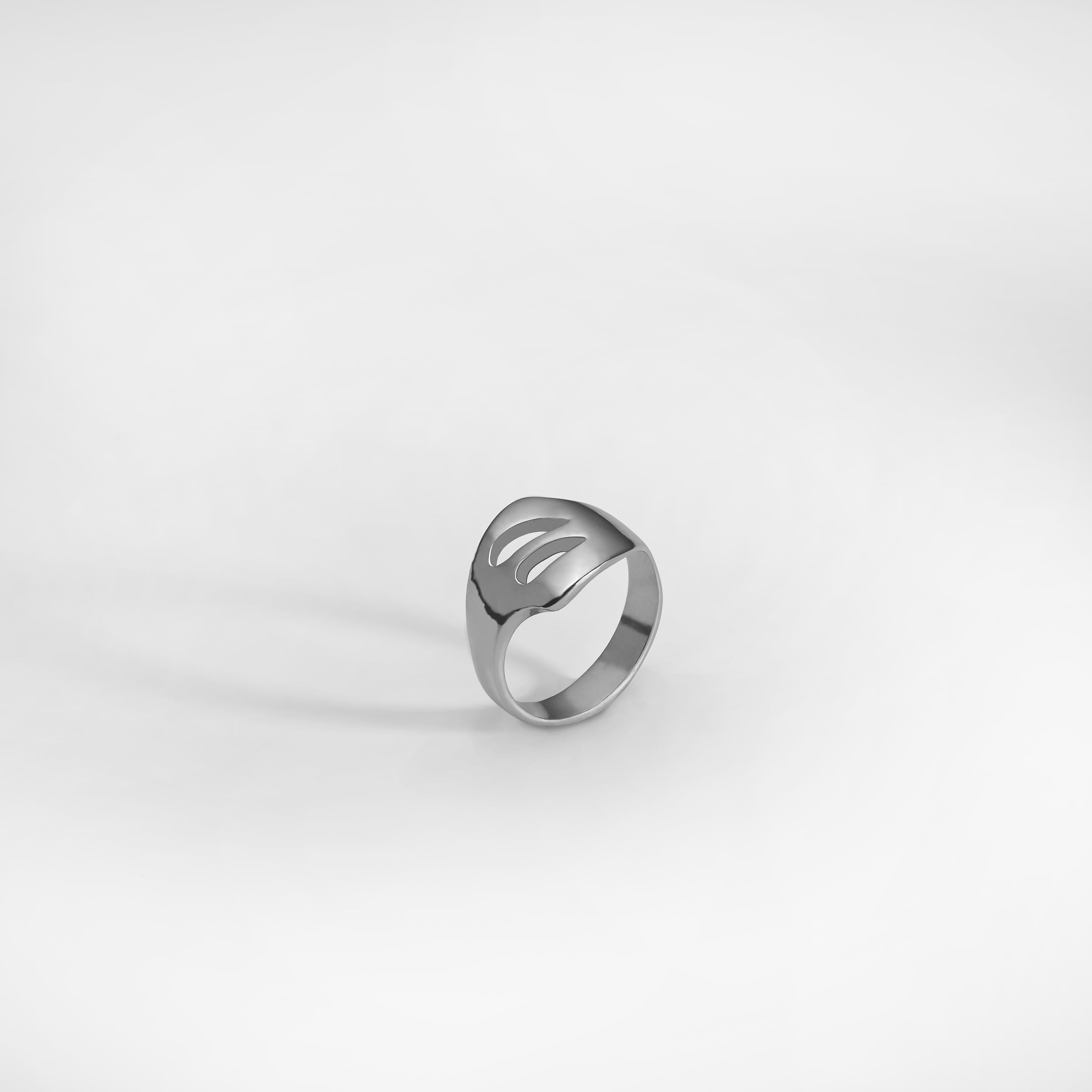 GOCCIA P ring , sterling silver